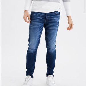 Athletic Skinny Airflex+ Jeans
